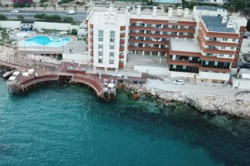 Taşucu Lütfi Elvan Öğretmenevi