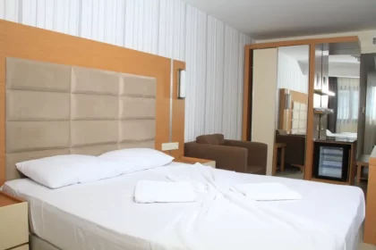 Taşucu Lütfi Elvan Öğretmenevi