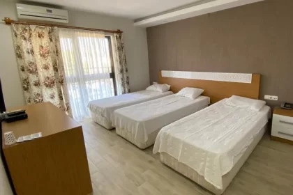 Konyaaltı Mehmet Zeki Balcı Öğretmenevi